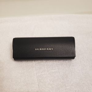BURBERRY - Sunglasses Case